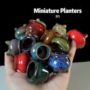 Miniature Handmade Planter, Unique Mini Succulent Flower Pot, Ceramic Mini Planter with Drainage, Extra Small Planter Desktop Art Decor Plan