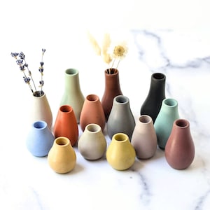Mini Bud Vases Set of 4, Concrete Small Flower Vase, Boho Decor, Mother's Day Gift, Minimalist Home, Miniature Vase, Modern Air Plant Holder